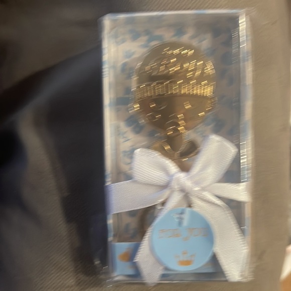BABY BOY Gold Rattle Bottle Opener - Picture 1 of 3